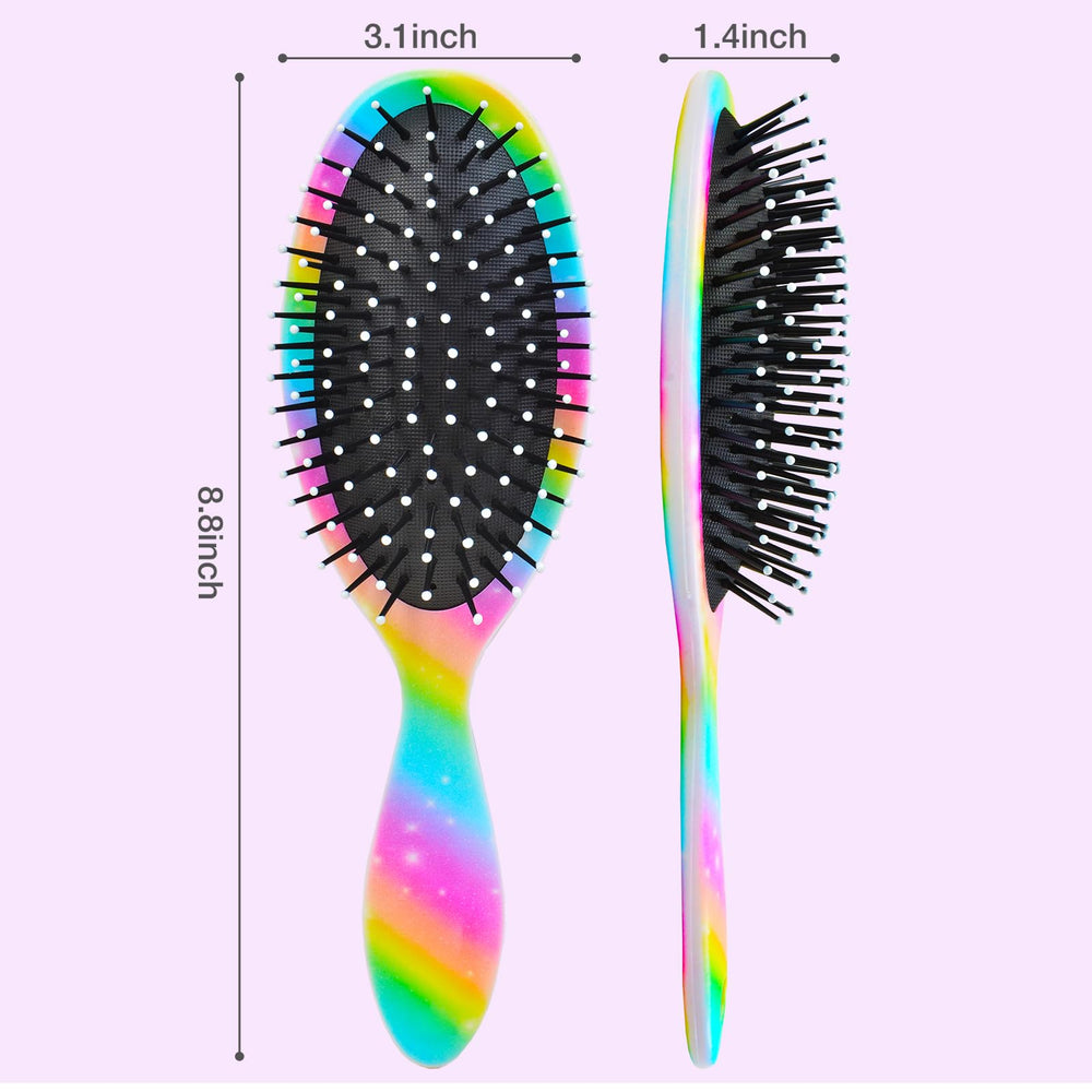 MaciRept masse le cuir chevelu avec des poils souples pour une sensation agréable.