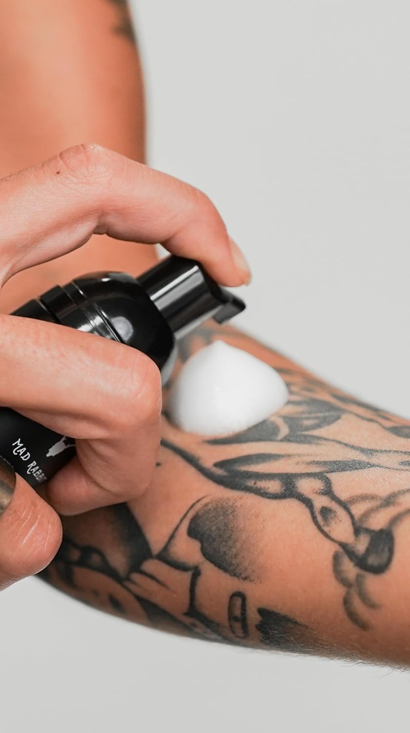 Ingrédients propres Mad Rabbit – vegan et sûr pour rituel tatouage