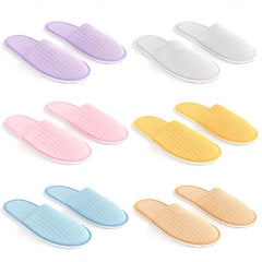 Chaussons jetables Maeline ensemble de six paires pour invités et clients.