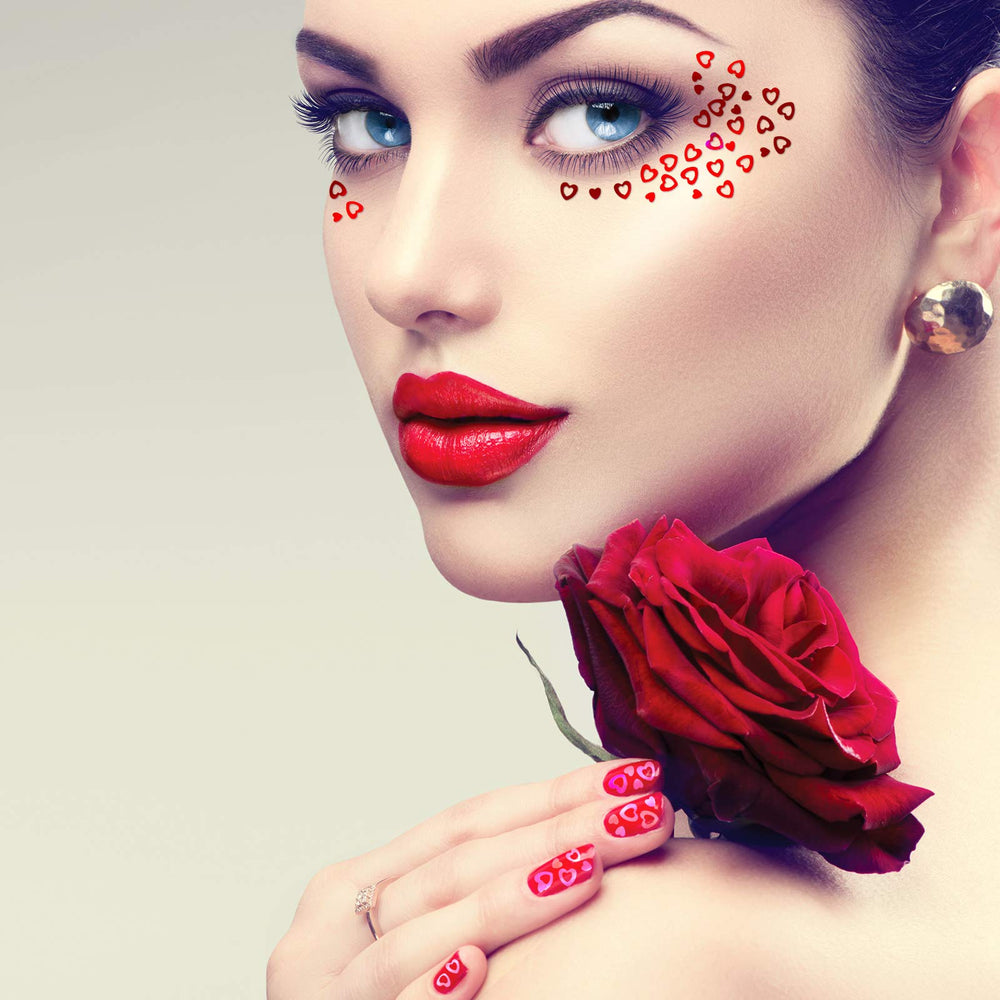 Maitys paillettes pour ongles et objets décoratifs, touche festive et durable.