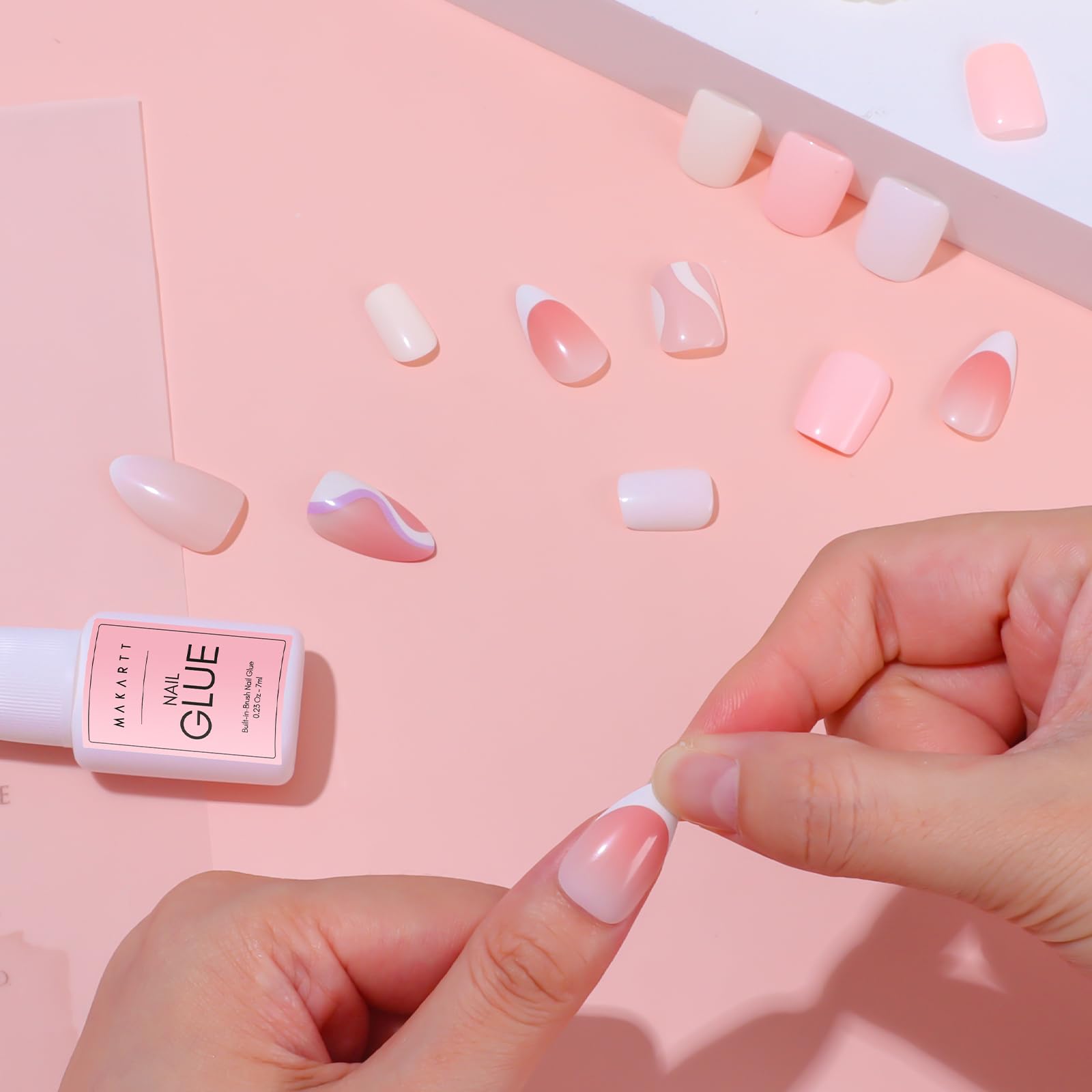 Makartt Colle Ongles Press-On Flexible et Forte : adaptée à divers styles d’ongles