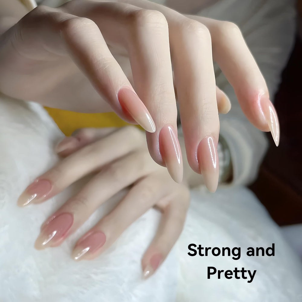 Gel polyvalent Makartt clair pour différents styles d’ongles.