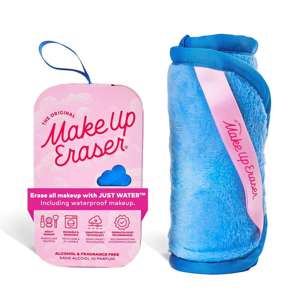 MakeUp Eraser PRO avec brosse courte pour effacer le maquillage en douceur.