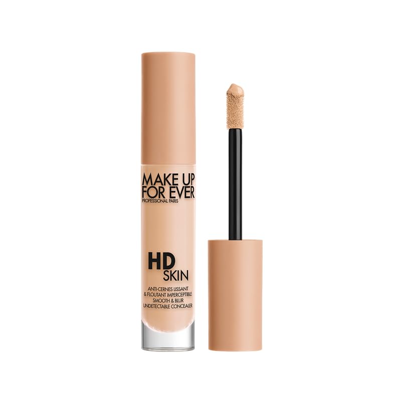 Make Up For Ever HD Skin Concealer 2.0R Wheat, application légère pour éclairer le contour des yeux