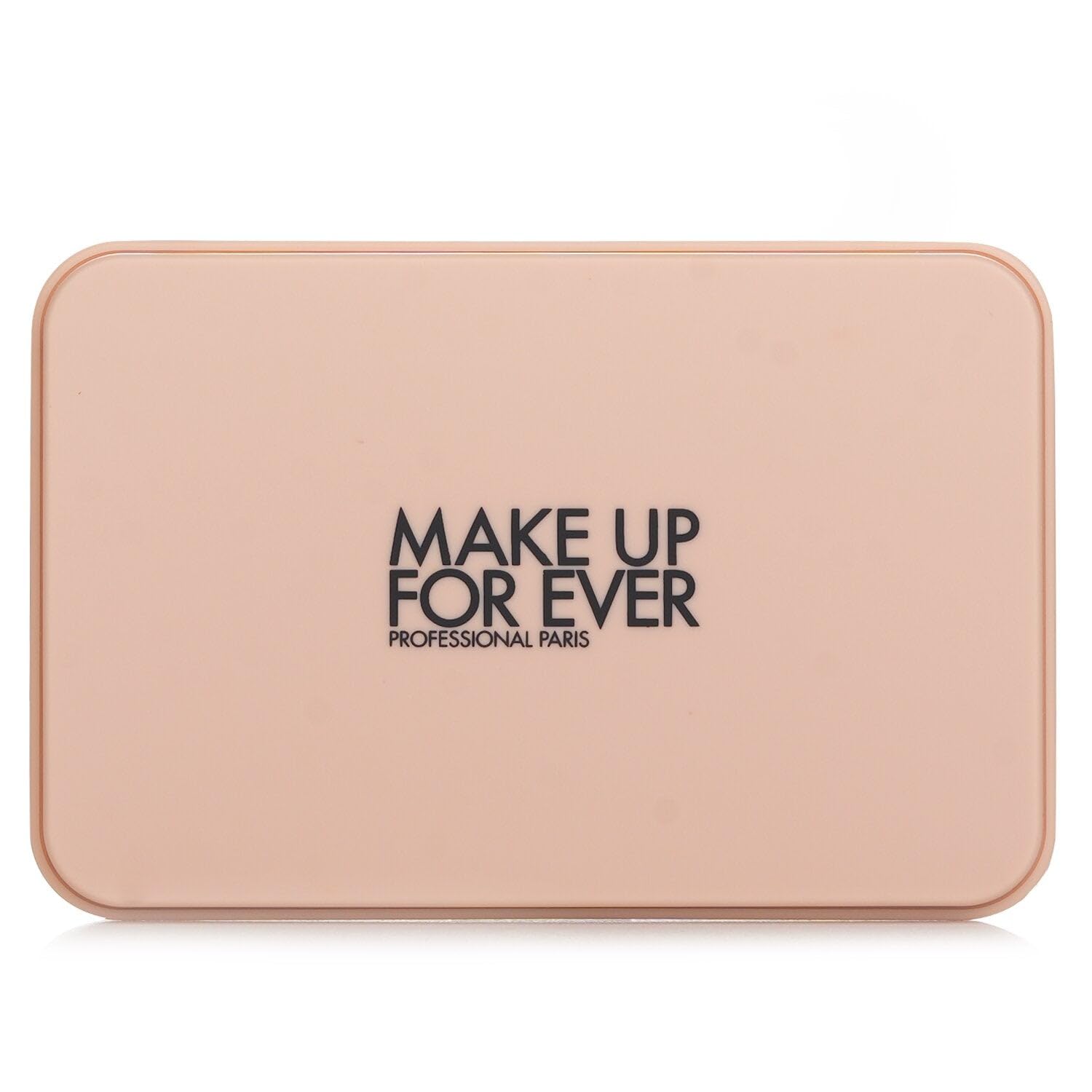 Application facile de Make Up For Ever HD Skin Hydra Glow pour un rendu naturel.