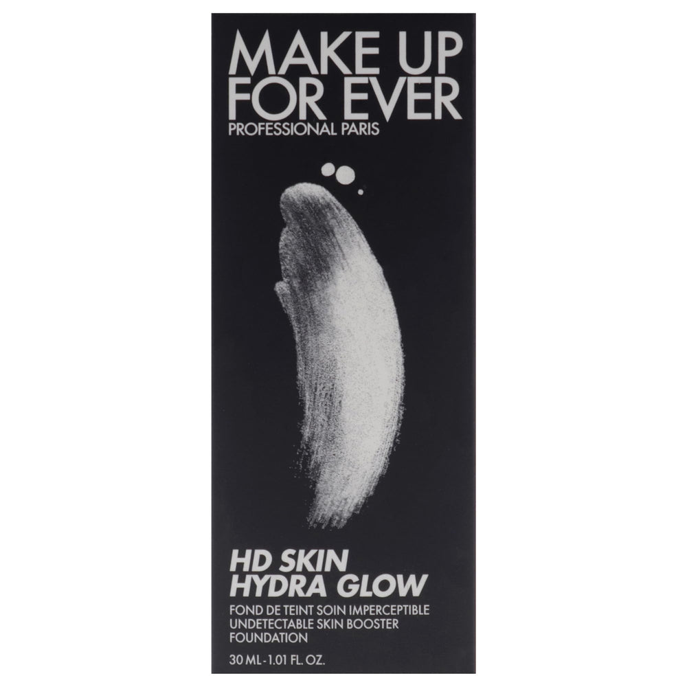 Finition lumineuse de HD Skin Hydra Glow pour un teint frais.