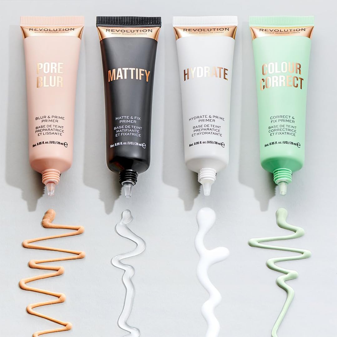 Makeup Revolution application rapide: prépare rapidement la peau pour le fond.