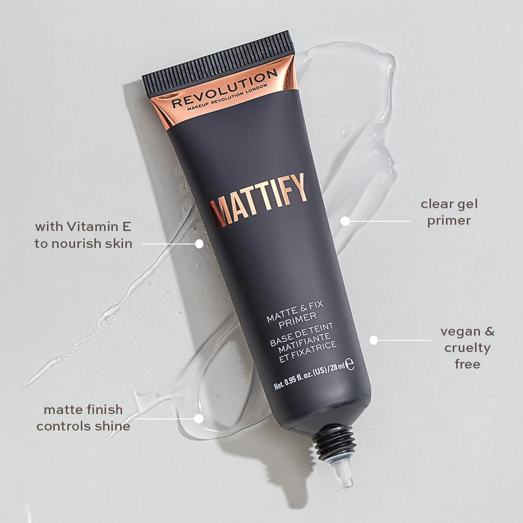 Makeup Revolution base teint translucide: peau uniforme et naturelle sans surcharge.
