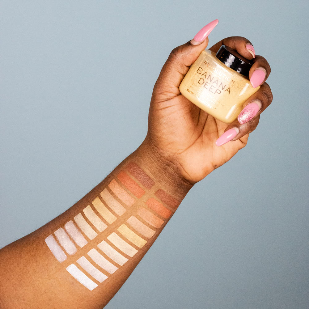 Makeup Revolution Poudre Libre Banane Profonde : sans cruauté animale et végan.