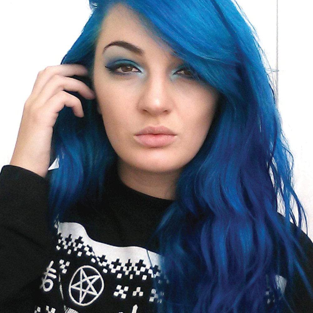 MANIC PANIC Blue Moon soin-capillaire nourrissant, couleur douce et hydratante.