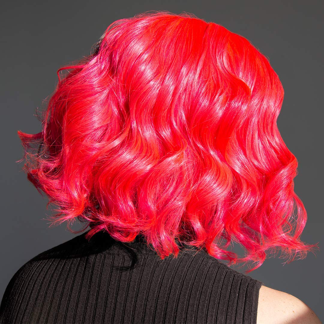 MANIC PANIC Electric Pink Pussycat – cheveux prééclaircis donnent meilleurs résultats