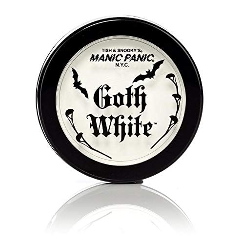 MANIC PANIC Gothique Blanc Creme-Poudre : échantillon sur peau montrant couverture uniforme
