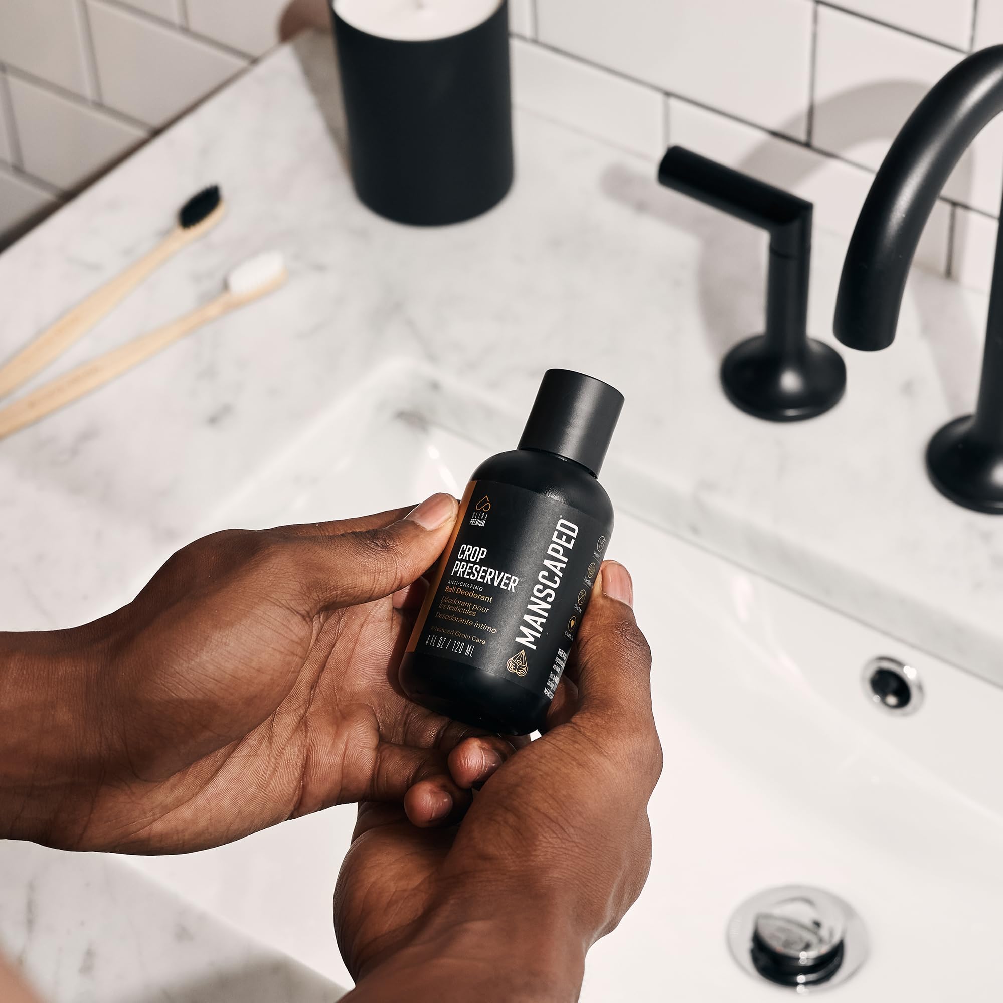 MANSCAPED Crop Preserver – parfum Refined, senteur discrète.