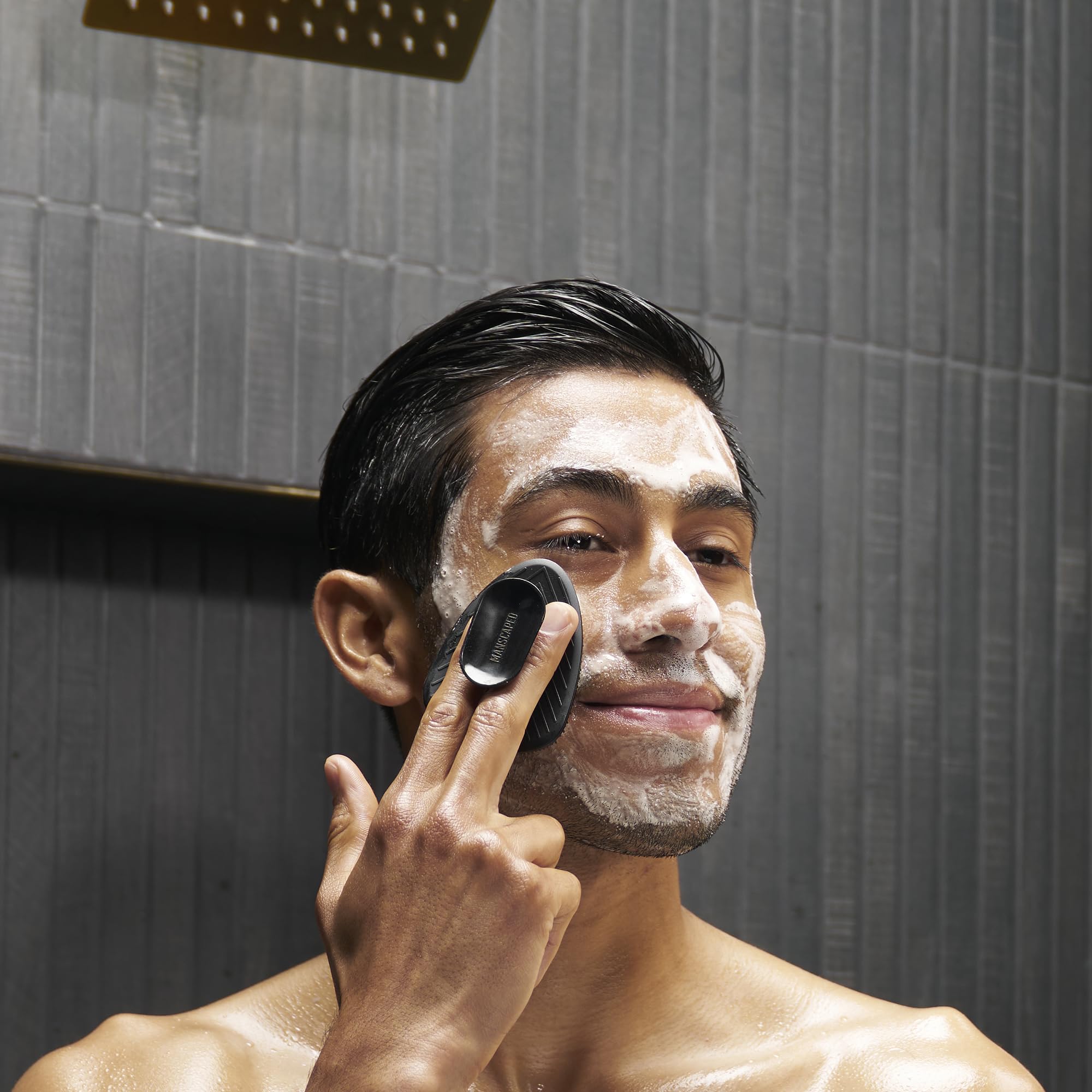 MANSCAPED Le Face Buffer, lavage-efficace et rinçage rapide après utilisation.
