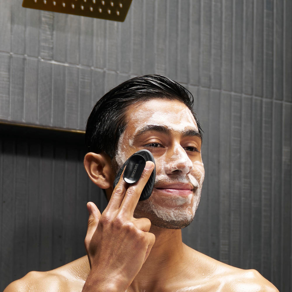 MANSCAPED Le Face Buffer, lavage-efficace et rinçage rapide après utilisation.