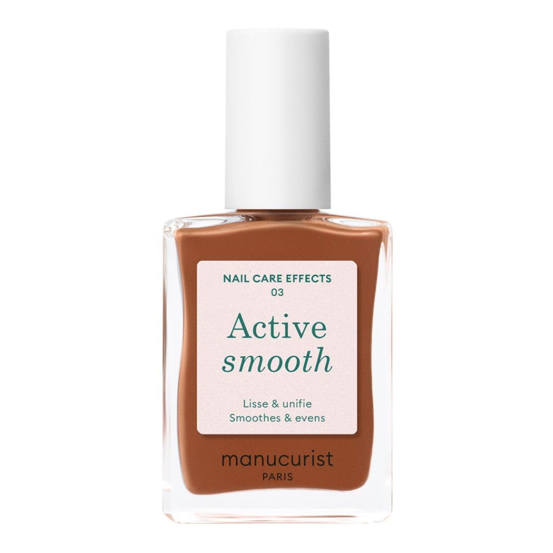 Manucurist Active Smooth 03 vernis-bouteille montre la teinte bronze satinée et lisse la surface.