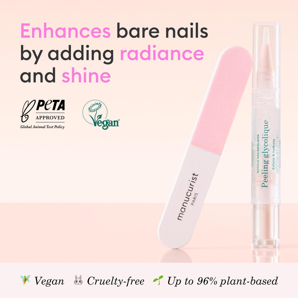 Manucurist Glossy Booster buffer ongles : prépare la surface pour une brillance naturelle.