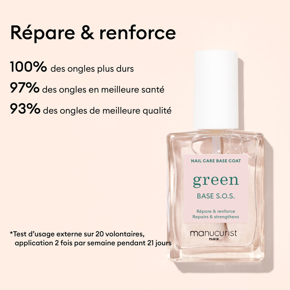Manucurist S.O.S Base Coat – application fluide sur l’ongle.