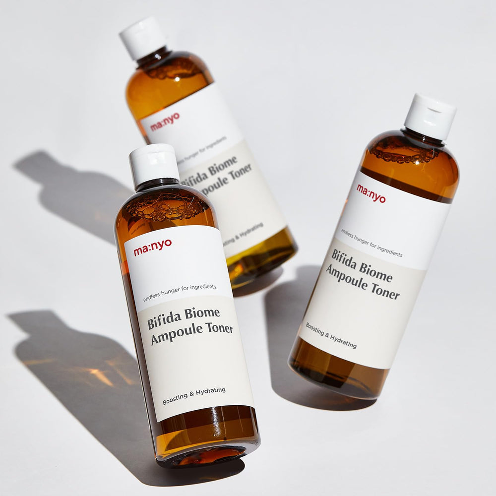 ma:nyo Bifida Biome Ampoule Toner – emballage élégant pour routine soignée