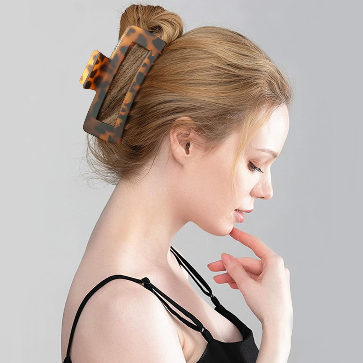 Maorulu pinces-cheveux extra-larges caramel conviennent pour un style rapide et net.
