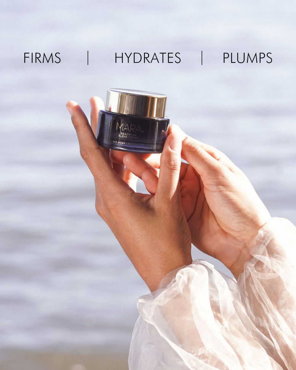 Pot-verre MARA SeaDream Crème montrant la couleur et la consistance riches.