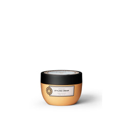 Maria Nila Styling Cream améliore le contrôle et la texture des cheveux.
