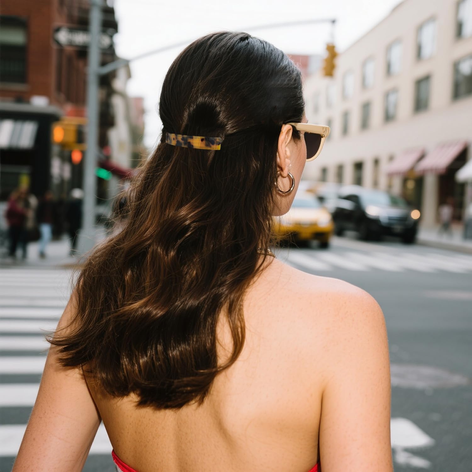 Barrette Markuii avec clip en polycarbonate, douceur et résistance.