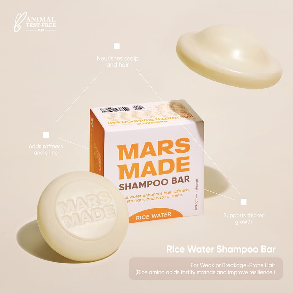 Mars Made Savon-cheveux eau riz 2.0 apporte nutrition à chaque fibre.