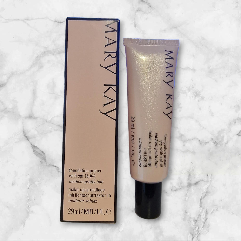 Application rapide du primer Mary Kay pour un teint lisse