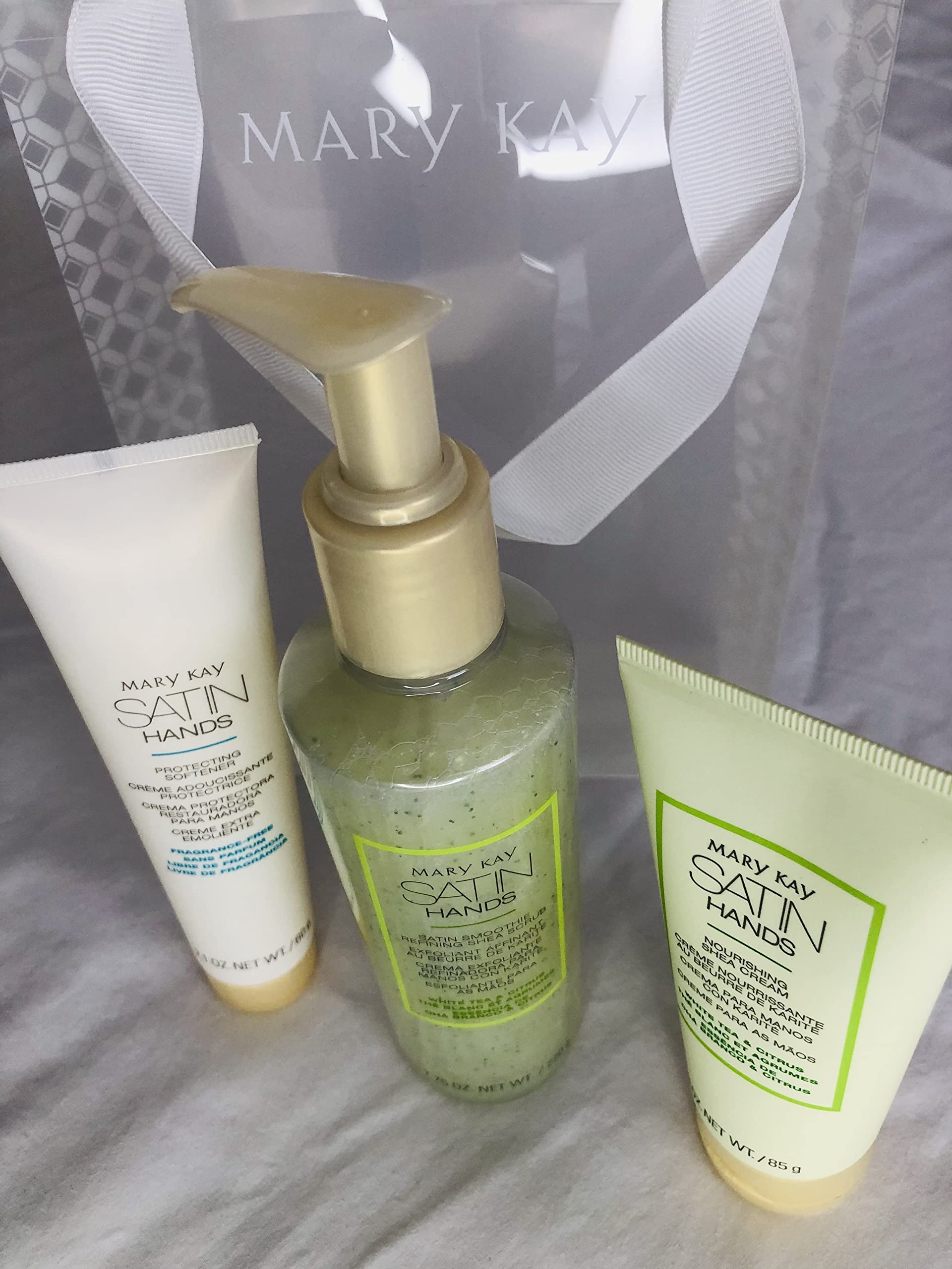 Mary Kay crème buffante mains et corps, texture légère