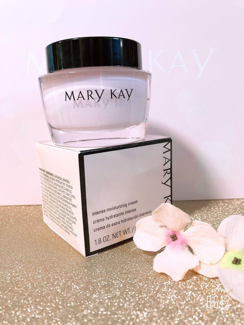 Vitamine E dans Mary Kay Crème Hydratante Intense pour protéger et adoucir.