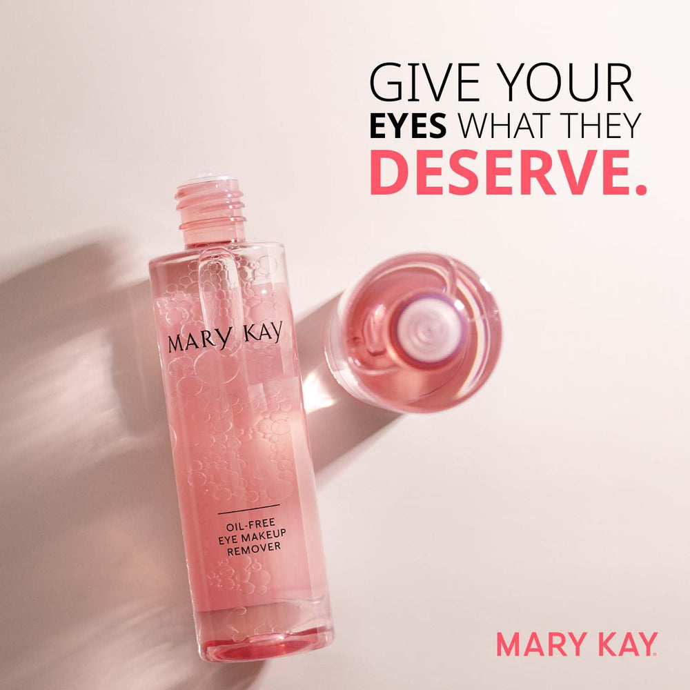 Mary Kay Démaquillant Yeux Sans Huile: application délicate prépare le maquillage suivant