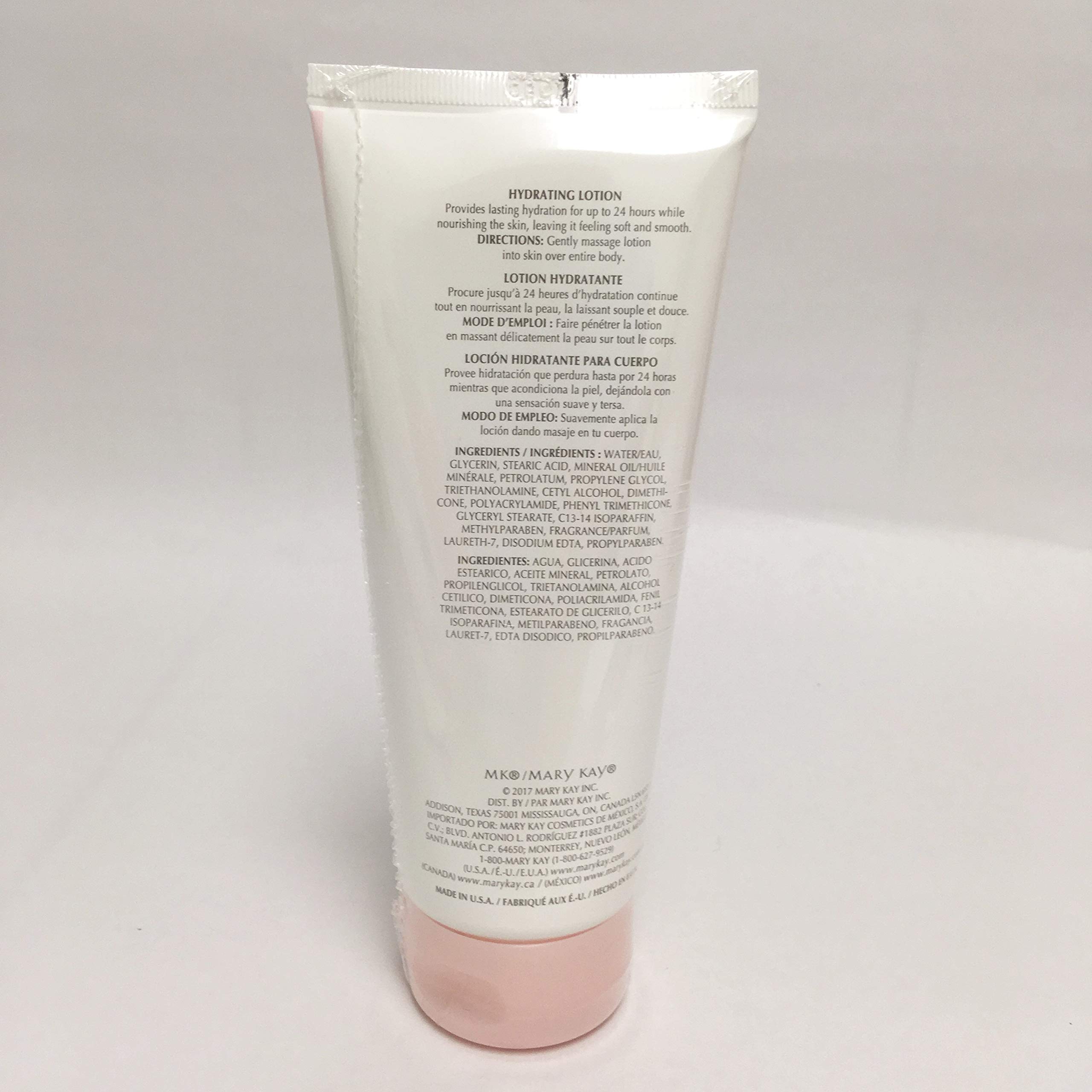 Texture légère et absorption rapide de la Mary Kay Lotion Hydratante sur la peau.