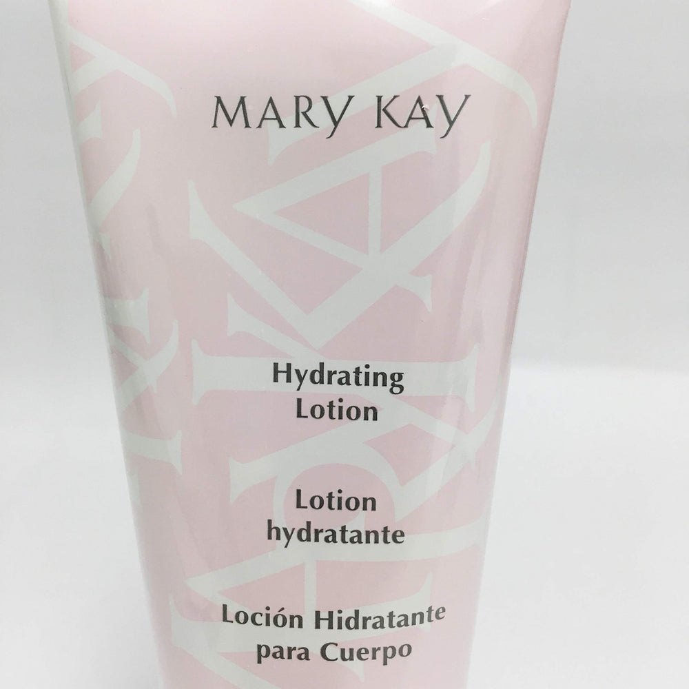 Mary Kay Lotion Hydratante offrant une peau nourrie et souple après application.