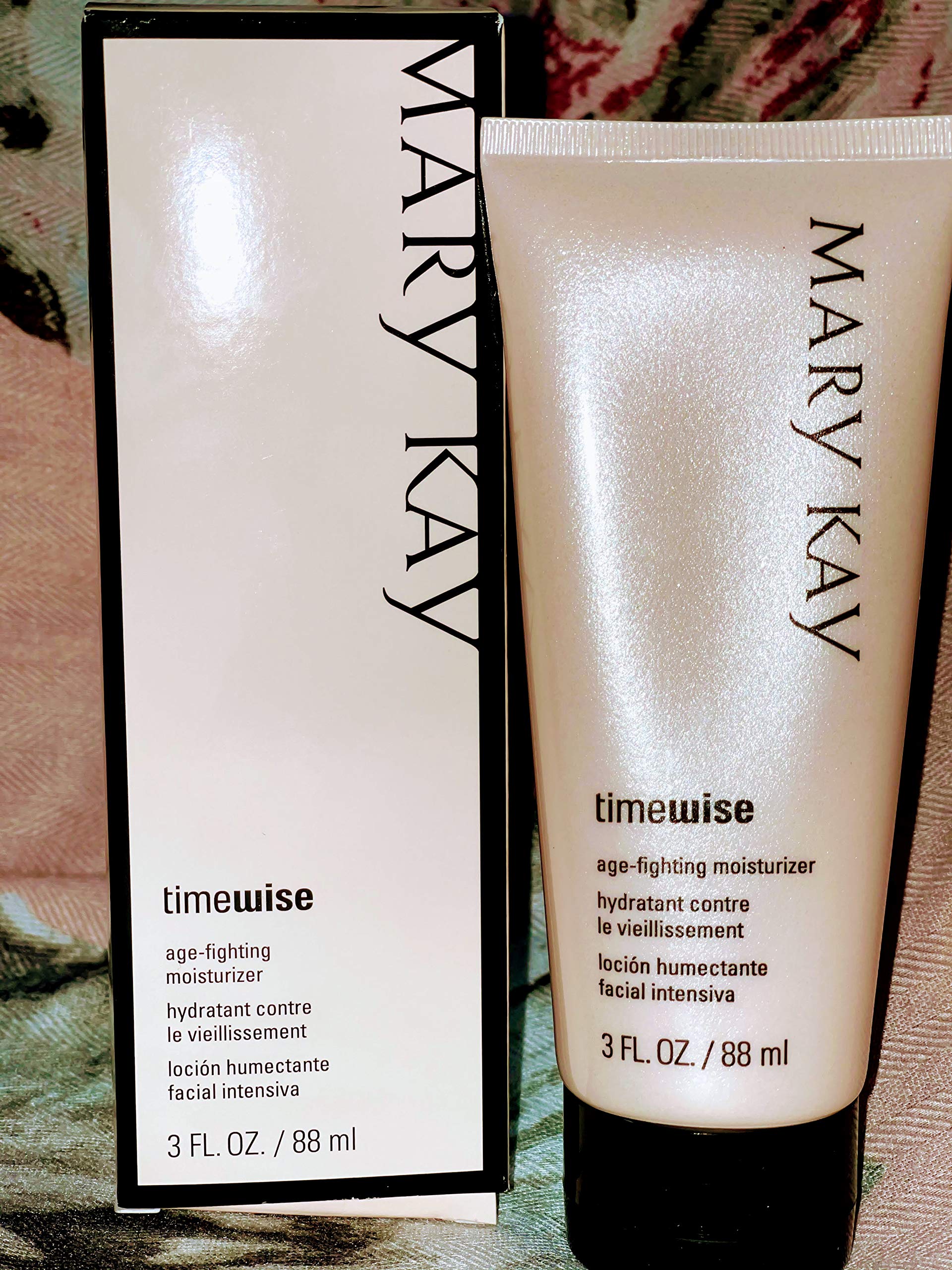 Mary Kay Time Wise application quotidienne, peau hydratée prête au maquillage et confortable