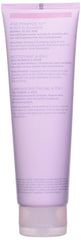 Texture légère et crème du nettoyant TimeWise 3D, douceur pour peau sensible.