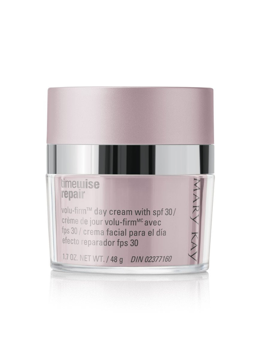 Mary Kay TimeWise Repair Volu-Firm SPF 30 — bouteille montrant crème hydratante et protectrice.