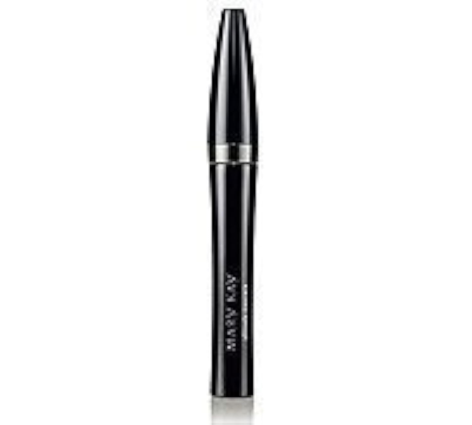 Mary Kay Ultimate Mascara, brosse Smart Wiper, application précise sans excès.