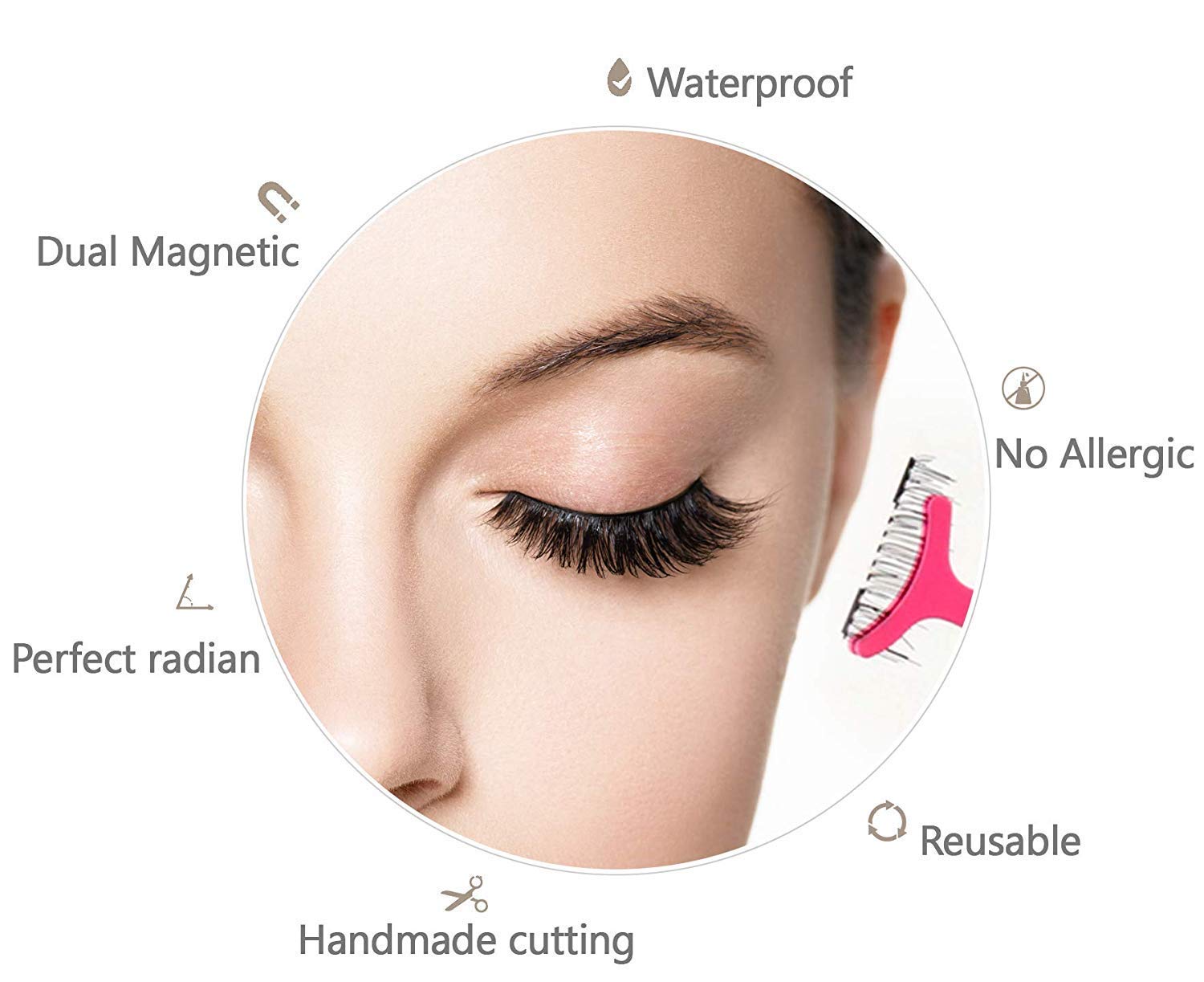 Mary Kay Ultimate Mascara noir-profond pour un regard intense.