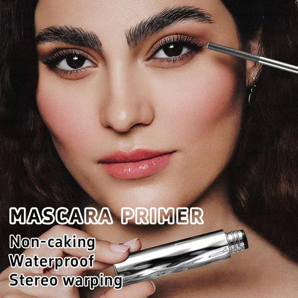 Mascara Generic offre un effet 3D pour un regard profond