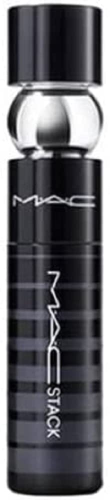 Mascara MACStack Mini 8ml : brosse précise pour définir et allonger les cils.