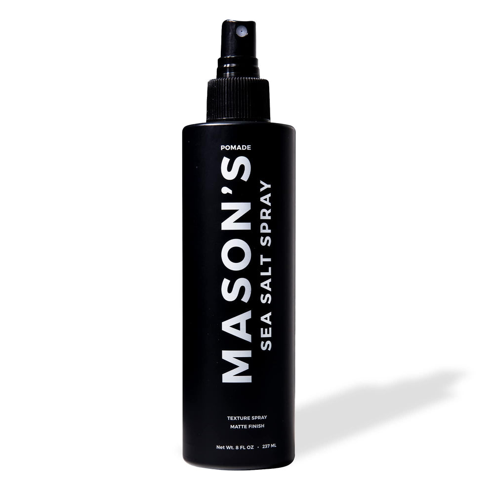 Mason’s Pomade Sel de Mer – bouteille prête pour des ondulations naturelles.