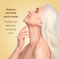 MATKAS Crème Cou Retinol Application — massage ciblé pour une peau plus ferme.