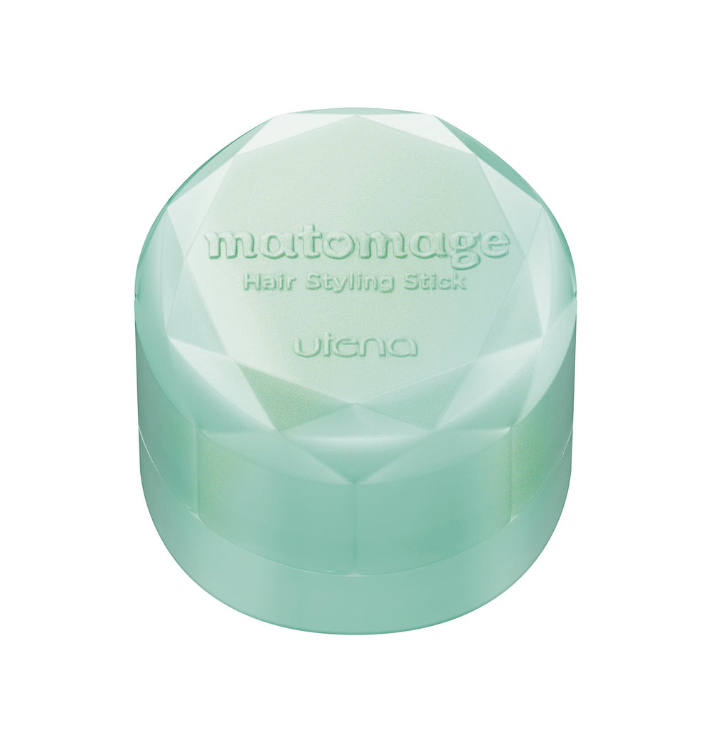 Matomege UTENA bâton coiffant, idéal pour les retouches rapides en déplacement.