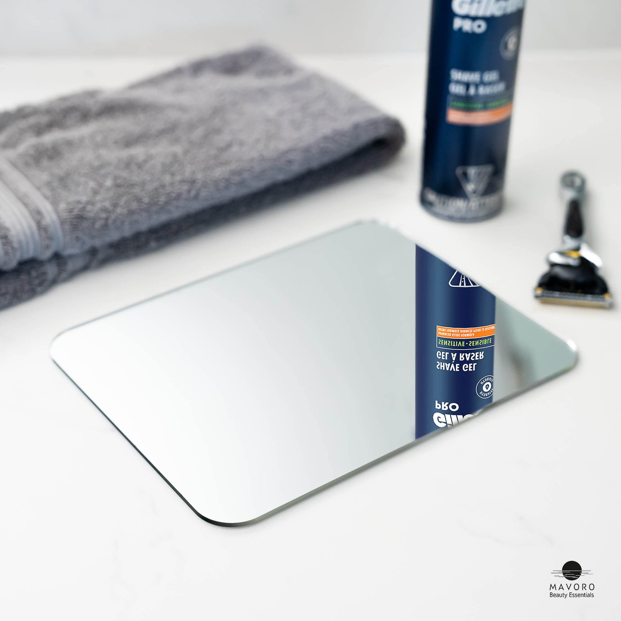 Mavoro Miroir Douche – installation simple: pelable et collable.