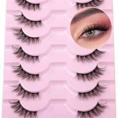 Cils 3D bouclés Mavphnee ajoutant volume et dimension.