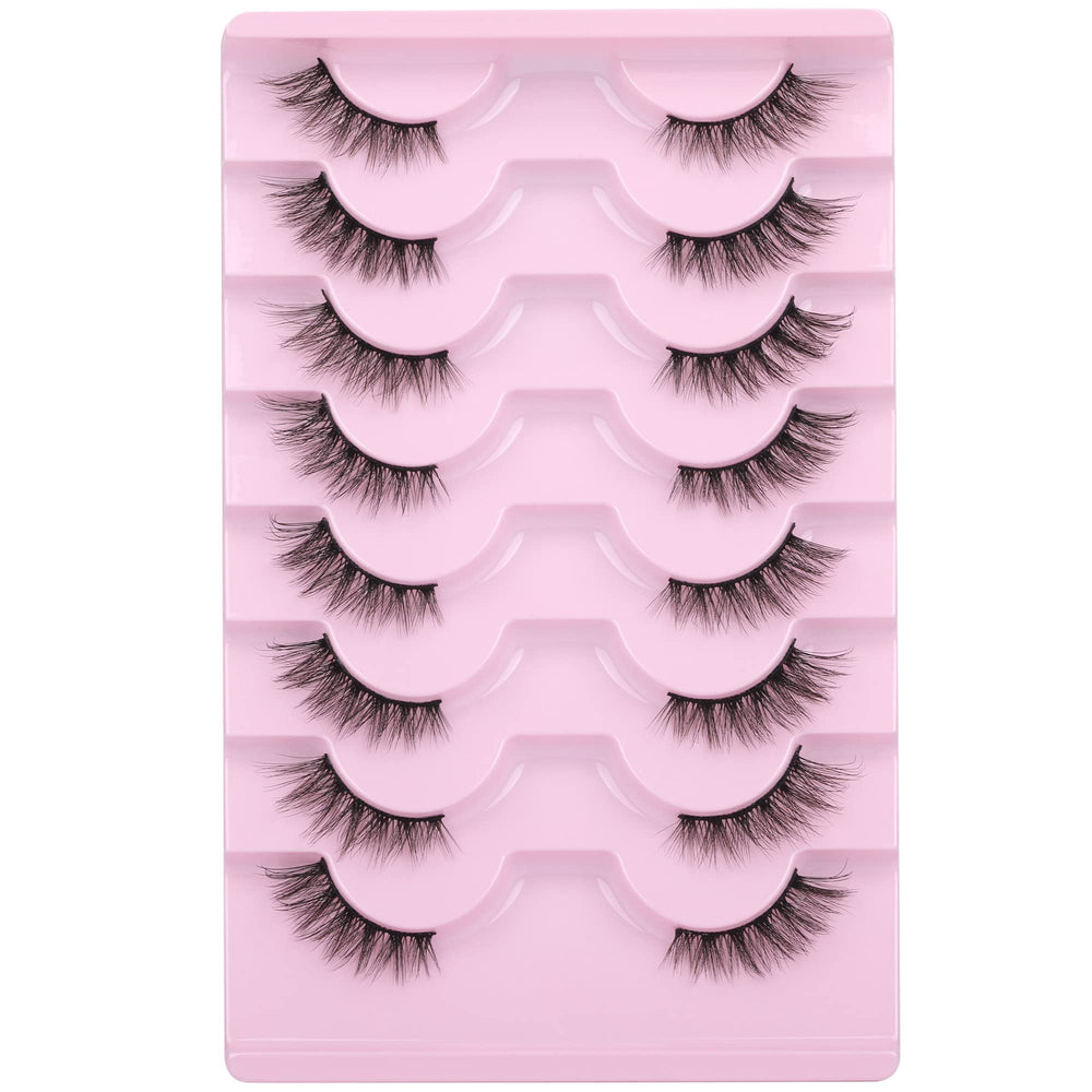 Cils demi-longs Mavphnee pour un regard naturel et élégant.