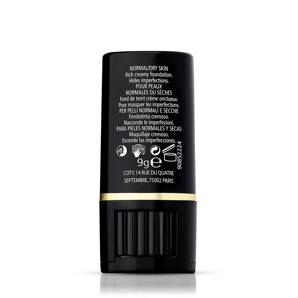 Max Factor Panstik, texture couvrante offrant une peau uniforme.