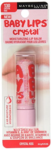 Maybelline Baby Lips Crystal Balm montre une teinte légère et brillance.