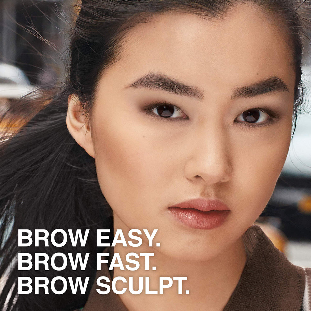 Maybelline Brow Fast Sculpt testé ophtalmologiquement et lentilles compatibles.